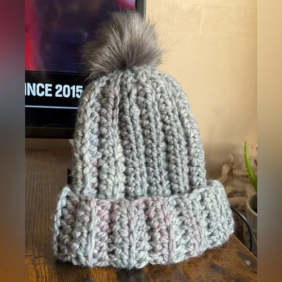 Cozy Gray handmade crochet Pom-Pom Beanie for adults - Picture 3 of 4